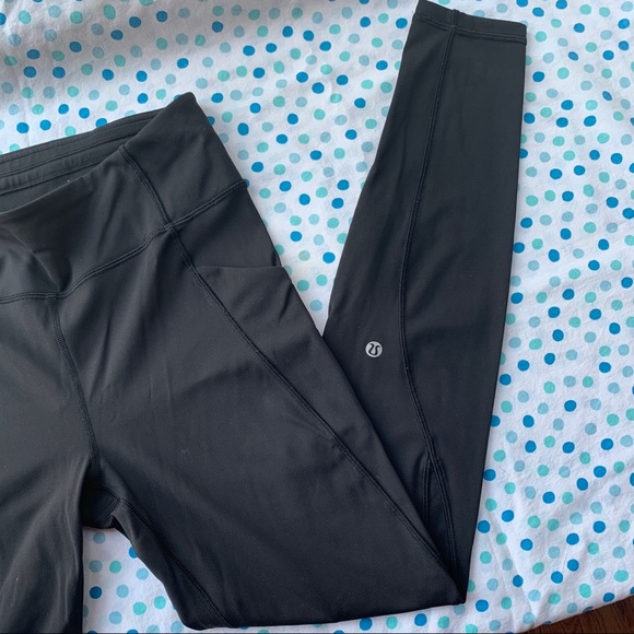 Lululemon Time To Sweat Leggings 28” in black - Picture 4 of 6